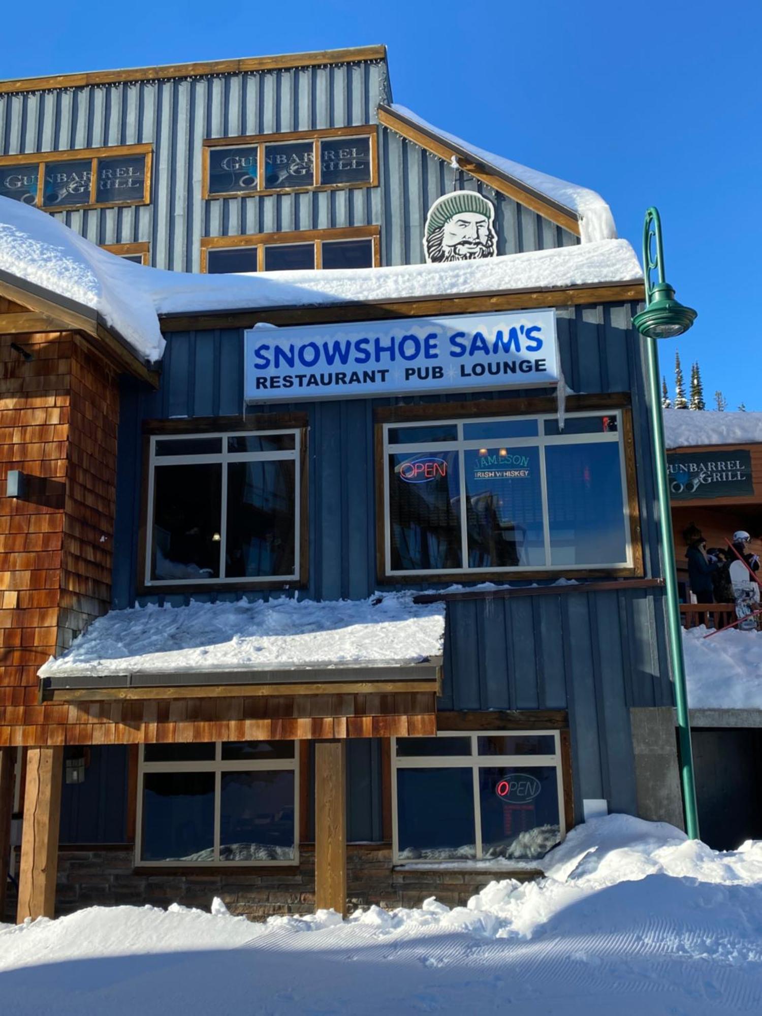 3 Bedroom 3 Bath Ski In Ski Out With Private Hot Tub Big White Ski Resort Экстерьер фото